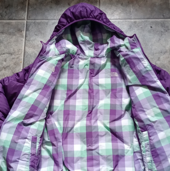 The North Face 550 Reversible Winter Coat - Picture 3 of 12